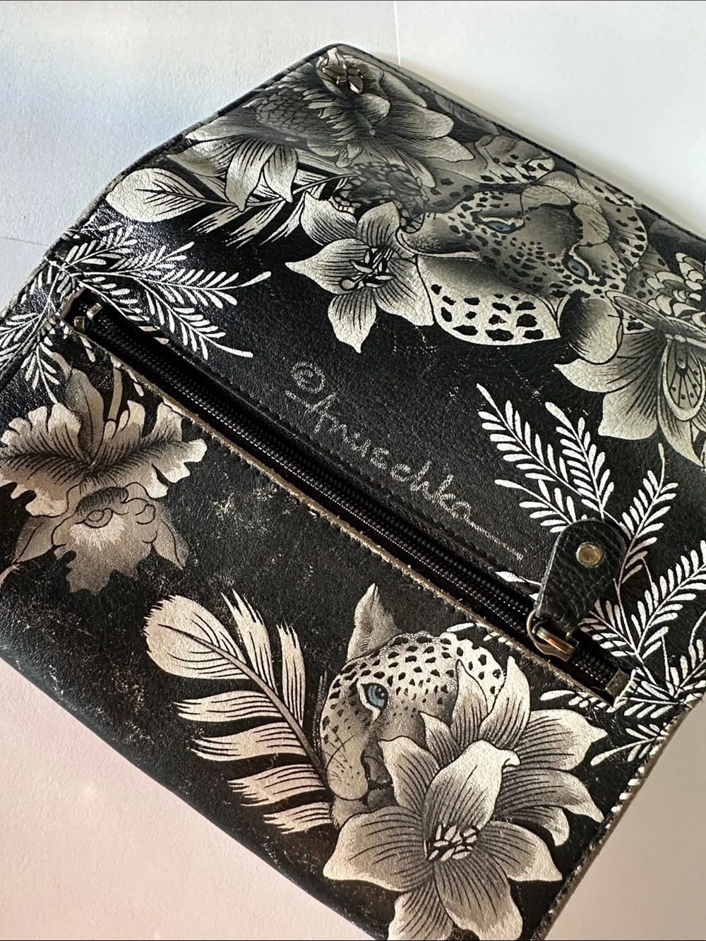Anuschka Leather Hand Painted Wallet RFID